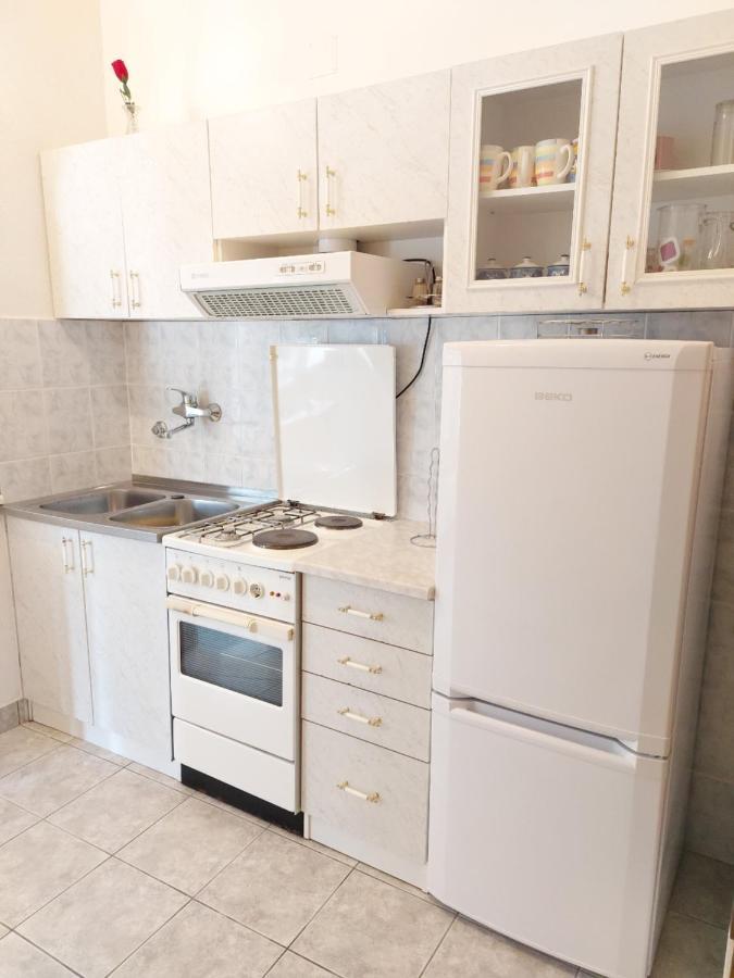 Apartment Jerolima Dugi Rat Buitenkant foto